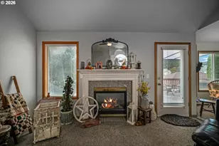 733 Sitka Deer Ct NW, Salem, OR 97304 - Photo 7
