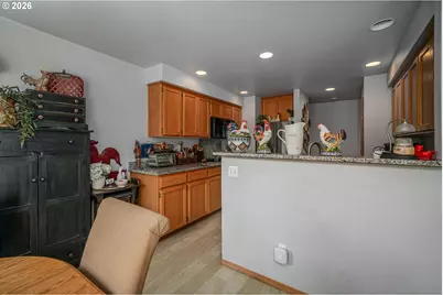 733 Sitka Deer Ct NW, Salem, OR 97304 - Photo 15