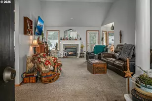 733 Sitka Deer Ct NW, Salem, OR 97304 - Photo 5
