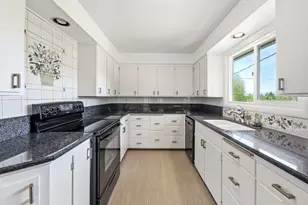 2473 Columbia St, Eugene, OR 97403 - Photo 15