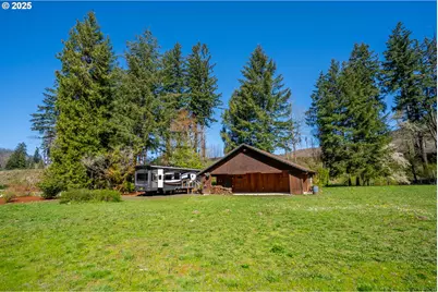 46836 McKenzie Hwy, Vida, OR 97488 - Photo 41