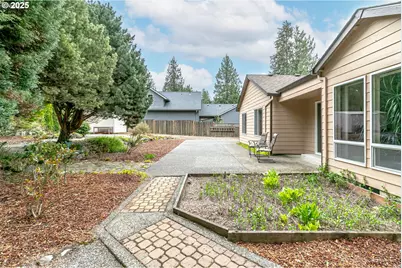 24788 E McKenzie Valley Ct, Welches, OR 97067 - Photo 47
