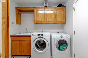 24788 E McKenzie Valley Ct, Welches, OR 97067 - Photo 35