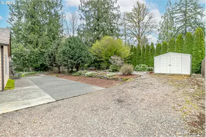 24788 E McKenzie Valley Ct, Welches, OR 97067 - Photo 39