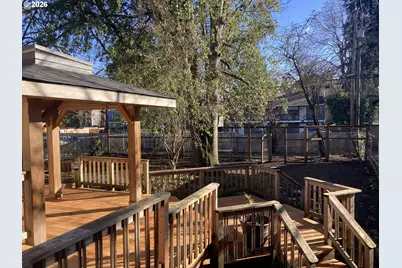 470 W Broadway, Eugene, OR 97401 - Photo 31