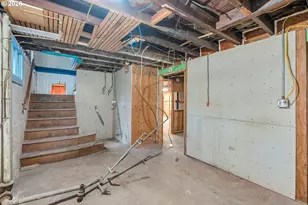 1515 SE Main St, Portland, OR 97214 - Photo 35