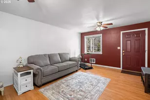 4925 SE 133rd Ave, Portland, OR 97236 - Photo 7