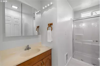 4925 SE 133rd Ave, Portland, OR 97236 - Photo 17