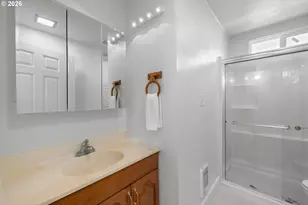 4925 SE 133rd Ave, Portland, OR 97236 - Photo 17