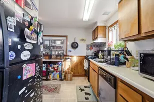 344 E 14th Ave, Eugene, OR 97401 - Photo 27