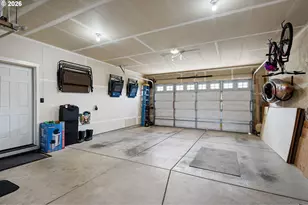 1056 Ruby Clair Dr, Creswell, OR 97426 - Photo 31