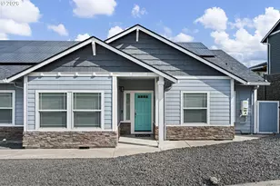 1056 Ruby Clair Dr, Creswell, OR 97426 - Photo 3