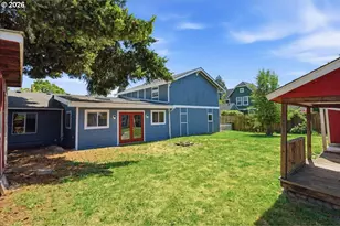 340 E Gloucester St, Gladstone, OR 97027 - Photo 37
