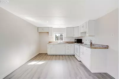 13401 NE 28th St #217, Vancouver, WA 98682 - Photo 9