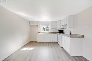 13401 NE 28th St, Vancouver, WA 98682 - Photo 9