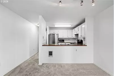 17516 NW Springville Rd #B7, Portland, OR 97229 - Photo 7