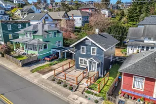 933 8th St, Astoria, OR 97103 - Photo 25