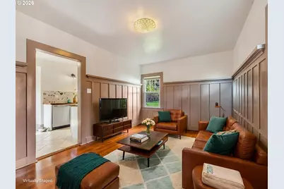 933 8th St, Astoria, OR 97103 - Photo 7