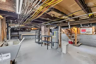 933 8th St, Astoria, OR 97103 - Photo 23