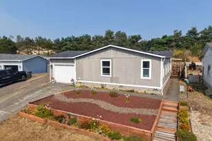 921 Stillwater Dr, Coos Bay, OR 97420 - Photo 33