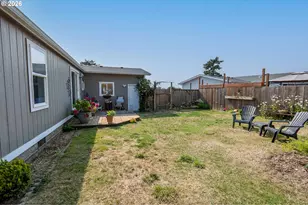921 Stillwater Dr, Coos Bay, OR 97420 - Photo 9