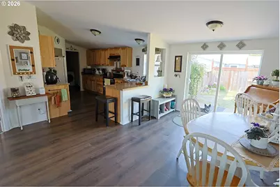 921 Stillwater Dr, Coos Bay, OR 97420 - Photo 15