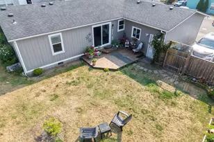 921 Stillwater Dr, Coos Bay, OR 97420 - Photo 37