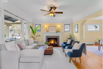 2276 SE Spruce Ave, Portland, OR 97214 - Photo 7