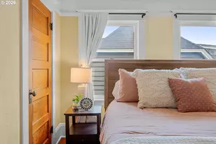 2276 SE Spruce Ave, Portland, OR 97214 - Photo 23