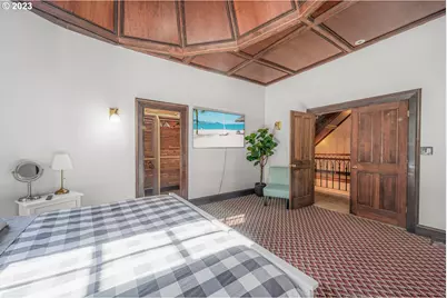 4224 SW Melville Ave, Portland, OR 97239 - Photo 25