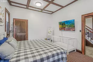 4224 SW Melville Ave, Portland, OR 97239 - Photo 29