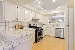 6679 Huntington Cir SE, Salem, OR 97306 - Photo 13