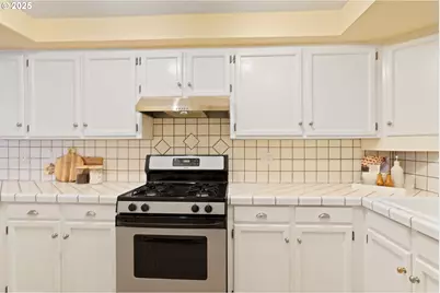 6679 Huntington Cir SE, Salem, OR 97306 - Photo 15