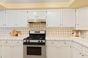 6679 Huntington Cir SE, Salem, OR 97306 - Photo 15