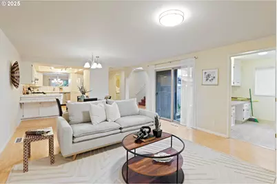 6679 Huntington Cir SE, Salem, OR 97306 - Photo 11