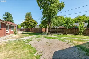 2615 Ocean Beach Hwy, Longview, WA 98632 - Photo 17