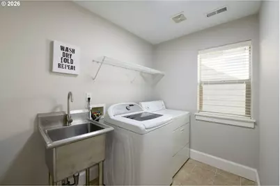 5647 NW Lark Meadow Ter, Portland, OR 97229 - Photo 41