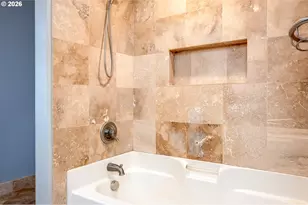 911 Huron Ct SE, Salem, OR 97302 - Photo 27