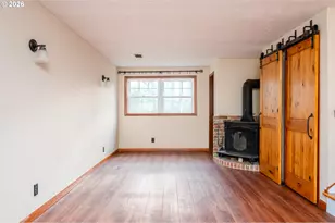 911 Huron Ct SE, Salem, OR 97302 - Photo 17