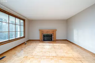 911 Huron Ct SE, Salem, OR 97302 - Photo 5