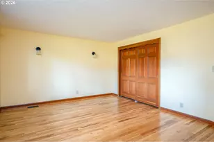 911 Huron Ct SE, Salem, OR 97302 - Photo 23