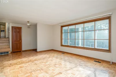 911 Huron Ct SE, Salem, OR 97302 - Photo 7