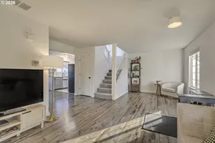 6223 N Yale St, Portland, OR 97203 - Photo 5