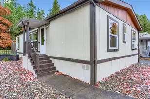 10400 SE Cook Ct, Milwaukie, OR 97222 - Photo 3