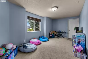648 NE Cougar Loop, Prineville, OR 97754 - Photo 17