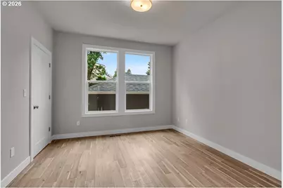 5007 SE Stark St, Portland, OR 97215 - Photo 23