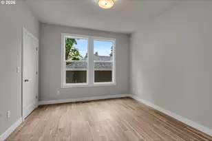 5007 SE Stark St, Portland, OR 97215 - Photo 23