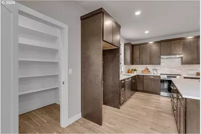 5007 SE Stark St, Portland, OR 97215 - Photo 19