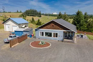 56 Pyatt Rd, White Salmon, WA 98672 - Photo 1