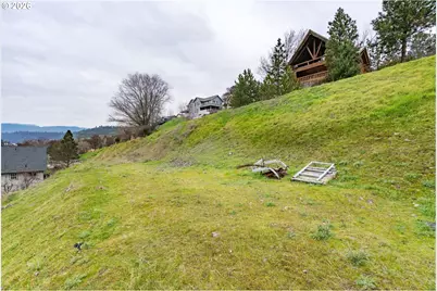 812 Klickitat St, Lyle, WA 98635 - Photo 5